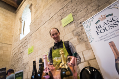 Festval des vins AOC Touraine au Prieuré St Cosme à La Riche. Stands des vignerons, ateliers culinaires.