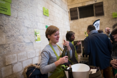 Festval des vins AOC Touraine au Prieuré St Cosme à La Riche. Stands des vignerons, ateliers culinaires.