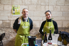 Festval des vins AOC Touraine au Prieuré St Cosme à La Riche. Stands des vignerons, ateliers culinaires.