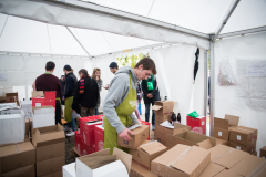 Festval des vins AOC Touraine au Prieuré St Cosme à La Riche. Stands des vignerons, ateliers culinaires.