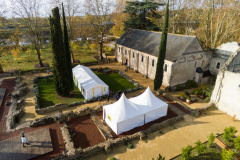 Festval des vins AOC Touraine au Prieuré St Cosme à La Riche. Stands des vignerons, ateliers culinaires.