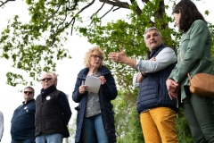 Visite du domaine viticole de Raphael Midoir à Chémery (41) à l'occasion des rencontres Val de Loire Millésimes. Une cinquantaine de journalistes sont invités à decouvrir le terroir et déguster les vins de l'AOC Touraine.