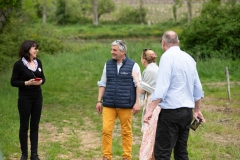 Visite du domaine viticole de Raphael Midoir à Chémery (41) à l'occasion des rencontres Val de Loire Millésimes. Une cinquantaine de journalistes sont invités à decouvrir le terroir et déguster les vins de l'AOC Touraine.