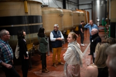 Visite du domaine viticole de Raphael Midoir à Chémery (41) à l'occasion des rencontres Val de Loire Millésimes. Une cinquantaine de journalistes sont invités à decouvrir le terroir et déguster les vins de l'AOC Touraine.