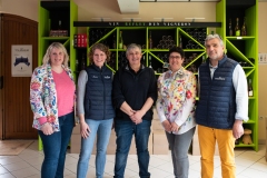 Visite du domaine viticole de Raphael Midoir à Chémery (41) à l'occasion des rencontres Val de Loire Millésimes. Une cinquantaine de journalistes sont invités à decouvrir le terroir et déguster les vins de l'AOC Touraine.